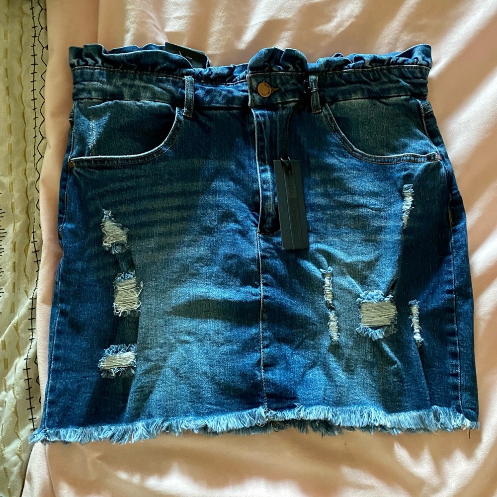 Denim skirt, size xl, NWT